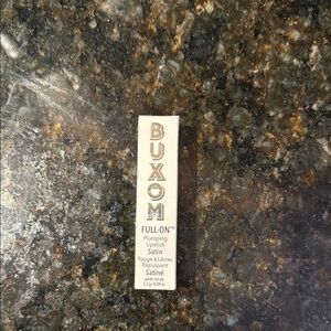 New Buxom Full-On Plumping Lipstick Satin - Chocolatte